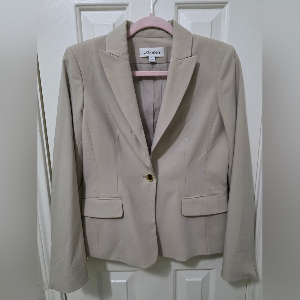 Calvin Klein Women's Light Tan Blazer